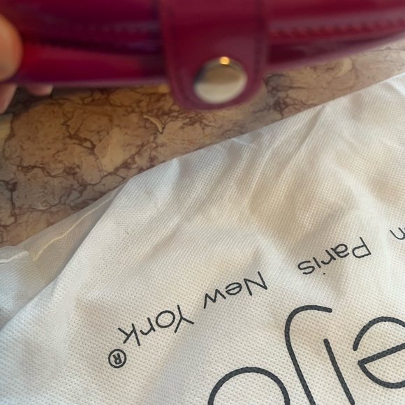 The Diva - Fuchsia Beijo Bag - New With Tags & Dust Cover - Picture 6 of 8